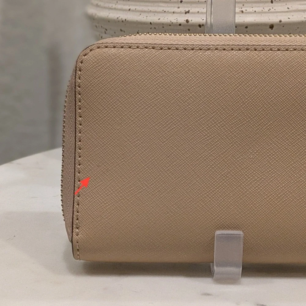 Michael Kors Jet Set Travel Wallet Women OS Beige Saffiano Leather Zip Around